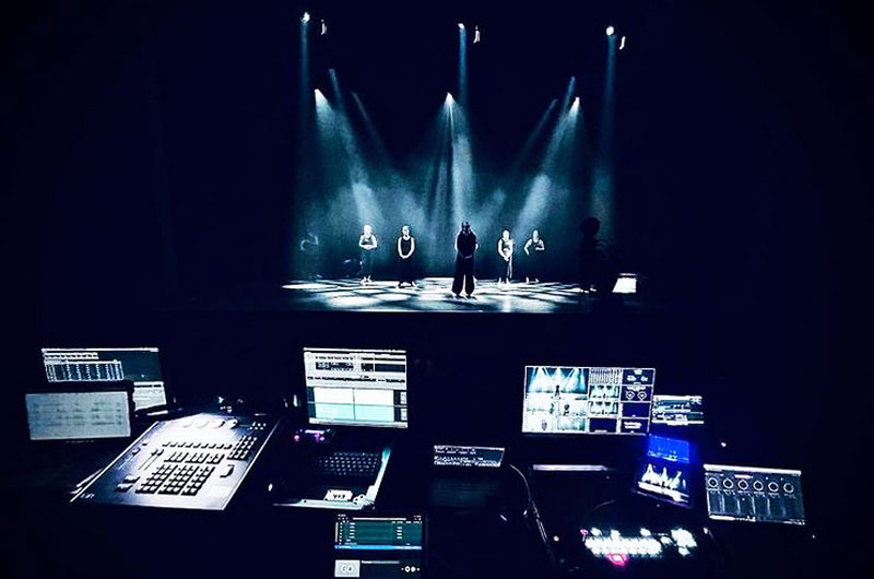 Blackmagic black box live2