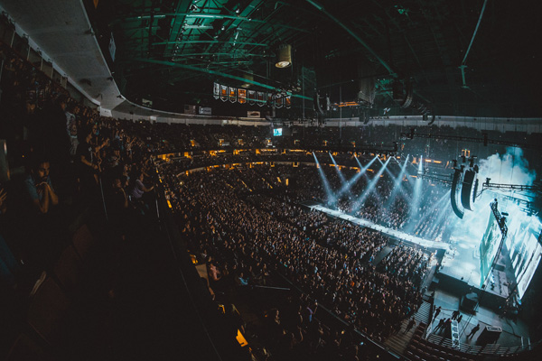 Blackmagic fallout crowd