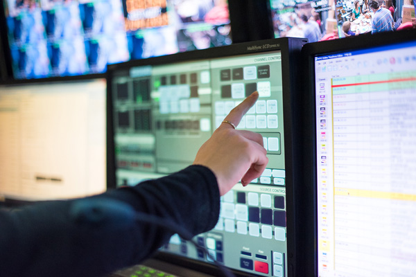 MediaHub ArkHub broadcast2
